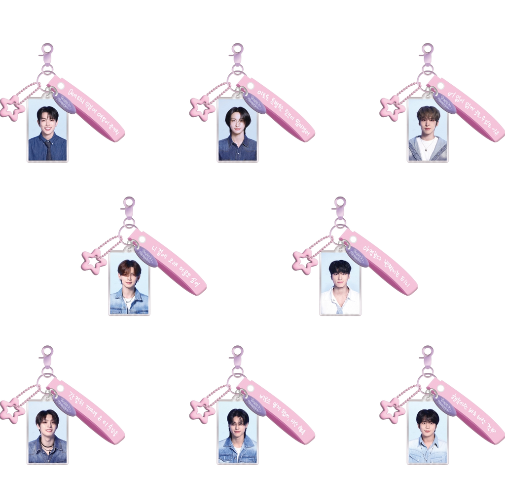 ATEEZ EXHIBITION "Destiny's Memories" – ID PHOTO KEYRING